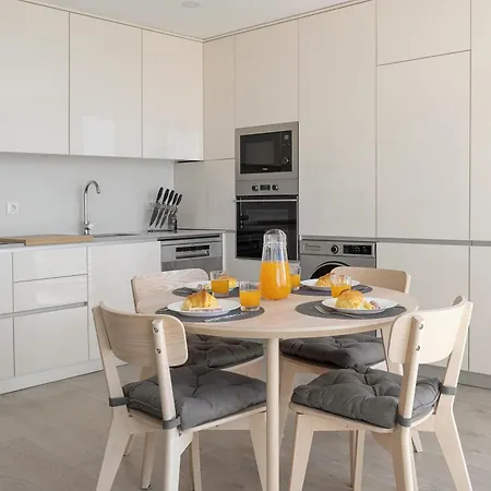 Atlantic Pearl Apartment *