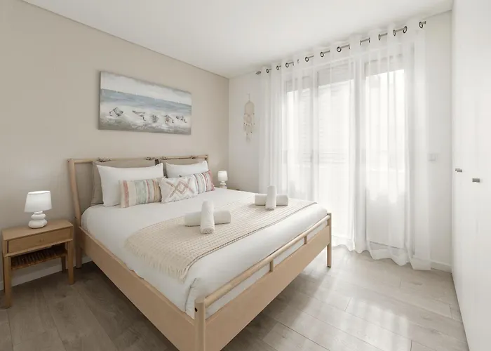 Atlantic Pearl Nazaré